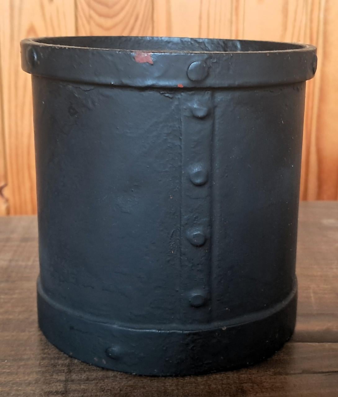 Antieke geijkte maatbeker 1 liter 12/11 x 12 cm hoog