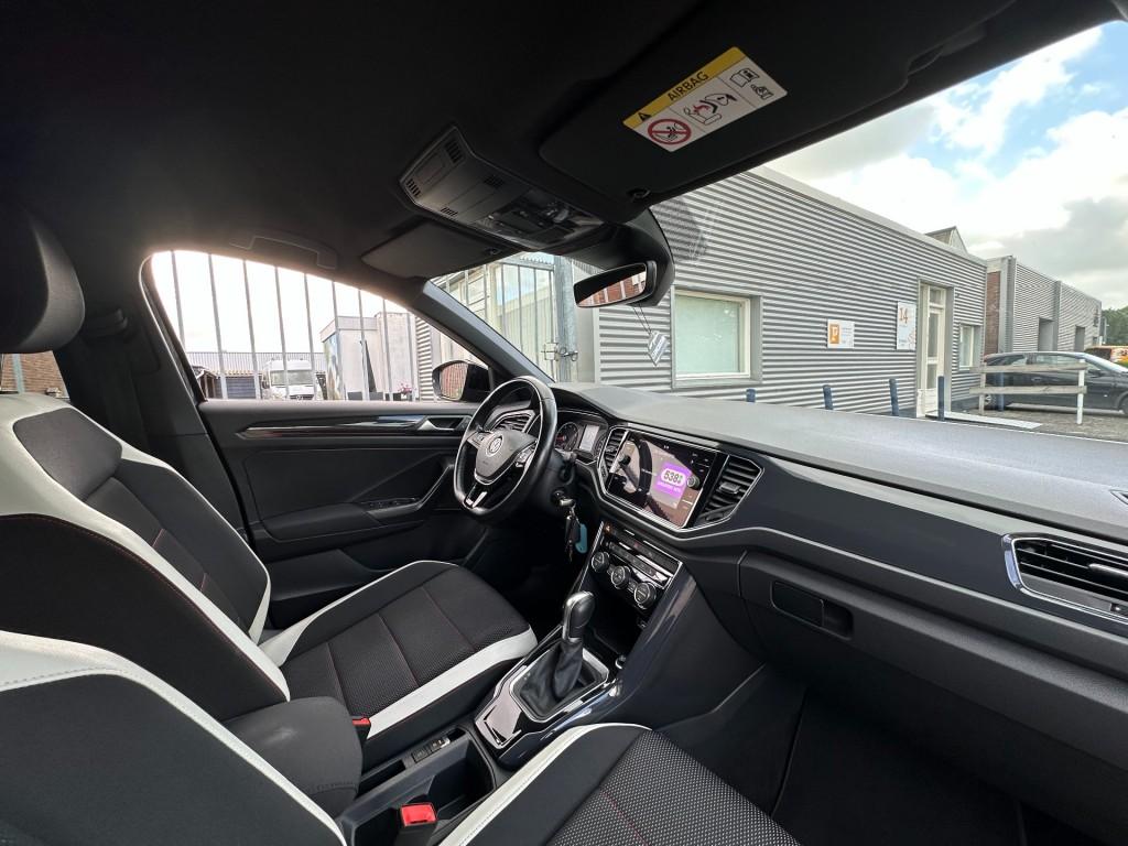 Volkswagen T-roc 1.5 tsi sport led acc dsg carplay stoelverwarming