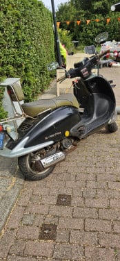 Retro scooter opknappertje