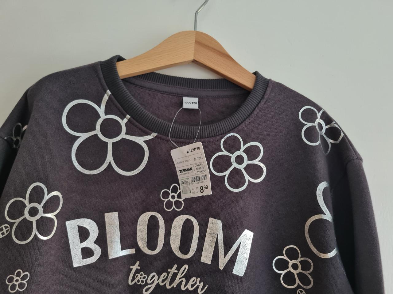 Nieuw ! Antraciet grijze , zilveren sweater van Zeeman Mt 122-128