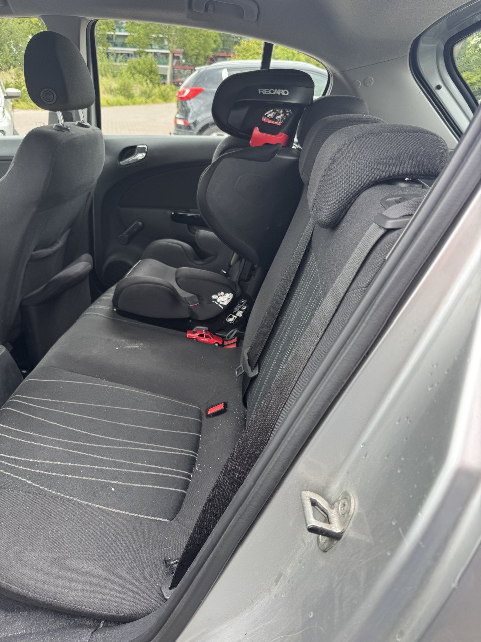 Opel corsa bouwjaar 2009