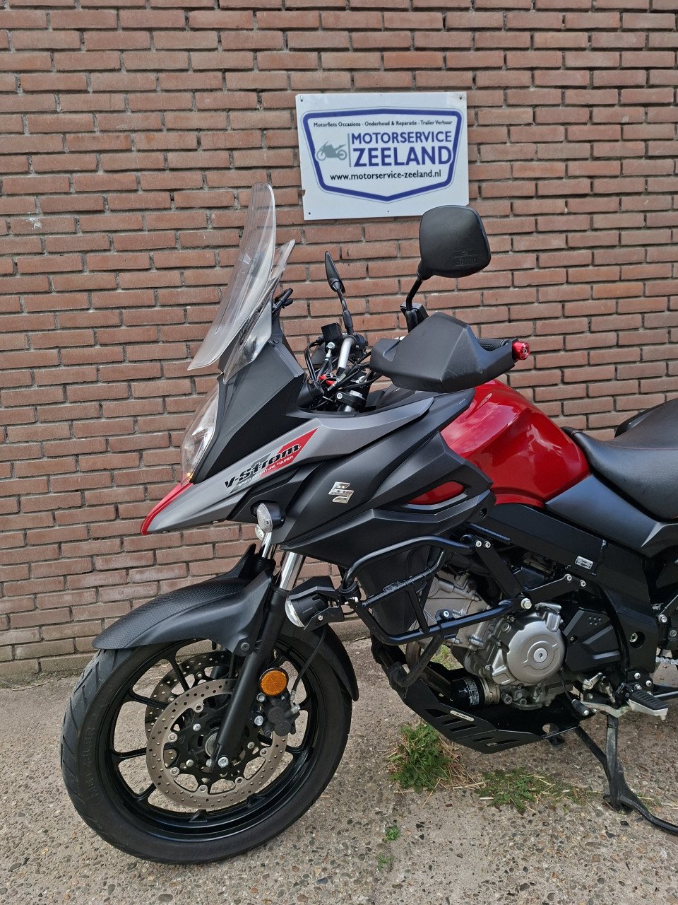 Suzuki DL 650 V-Strom (Bomvol opties!)