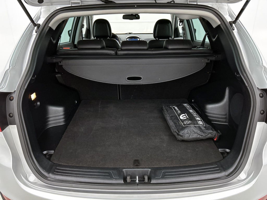 Hyundai Ix35 1.6i gdi go! | navigatie | climate control | stoelverwaming | 