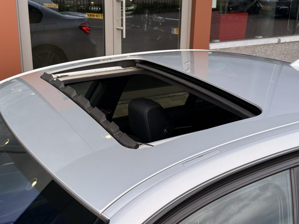 BMW 3-serie 330e m-sport | leder | harman/kardon | memory | stoel/stuurverw