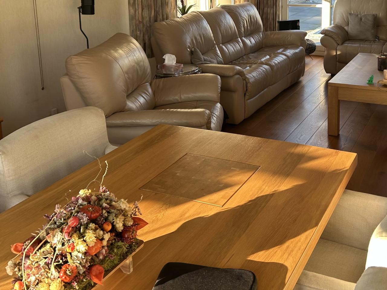 Eetkamer tafel massief eiken