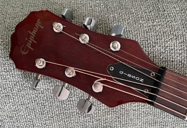 Epiphone gitaar...kijk even....