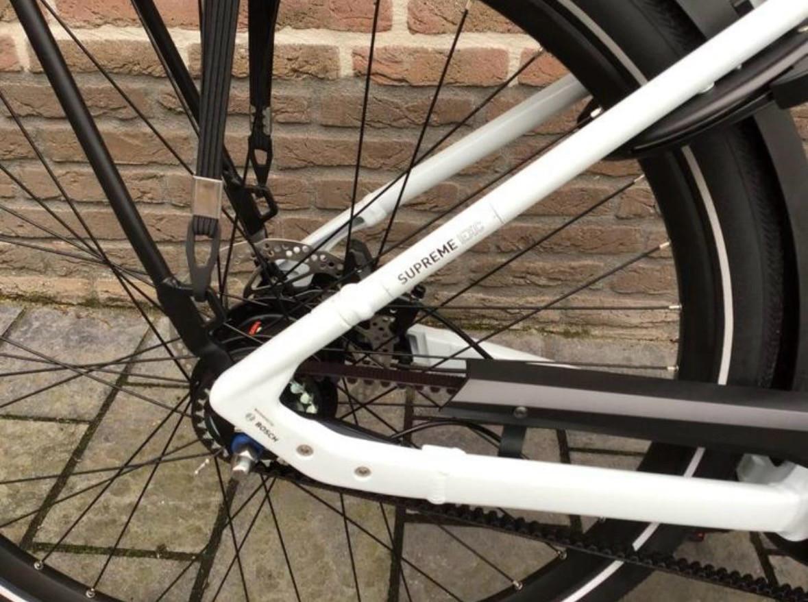 Cube supreme hybrid 2024