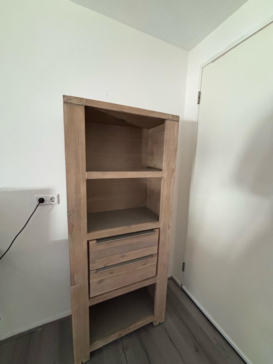 Houten kast / boekenkast met 2 lades – 165 x 70 cm