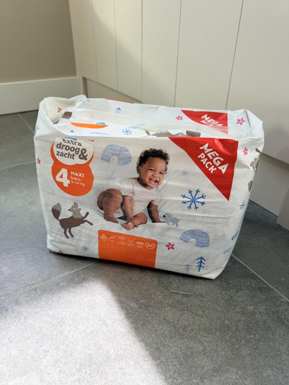 Pampers