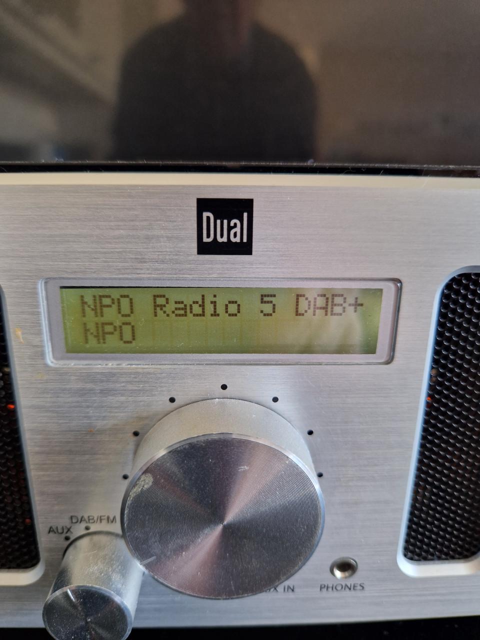 DUAL Radio DAB+/FM