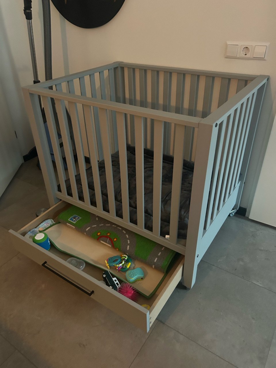 Baby box