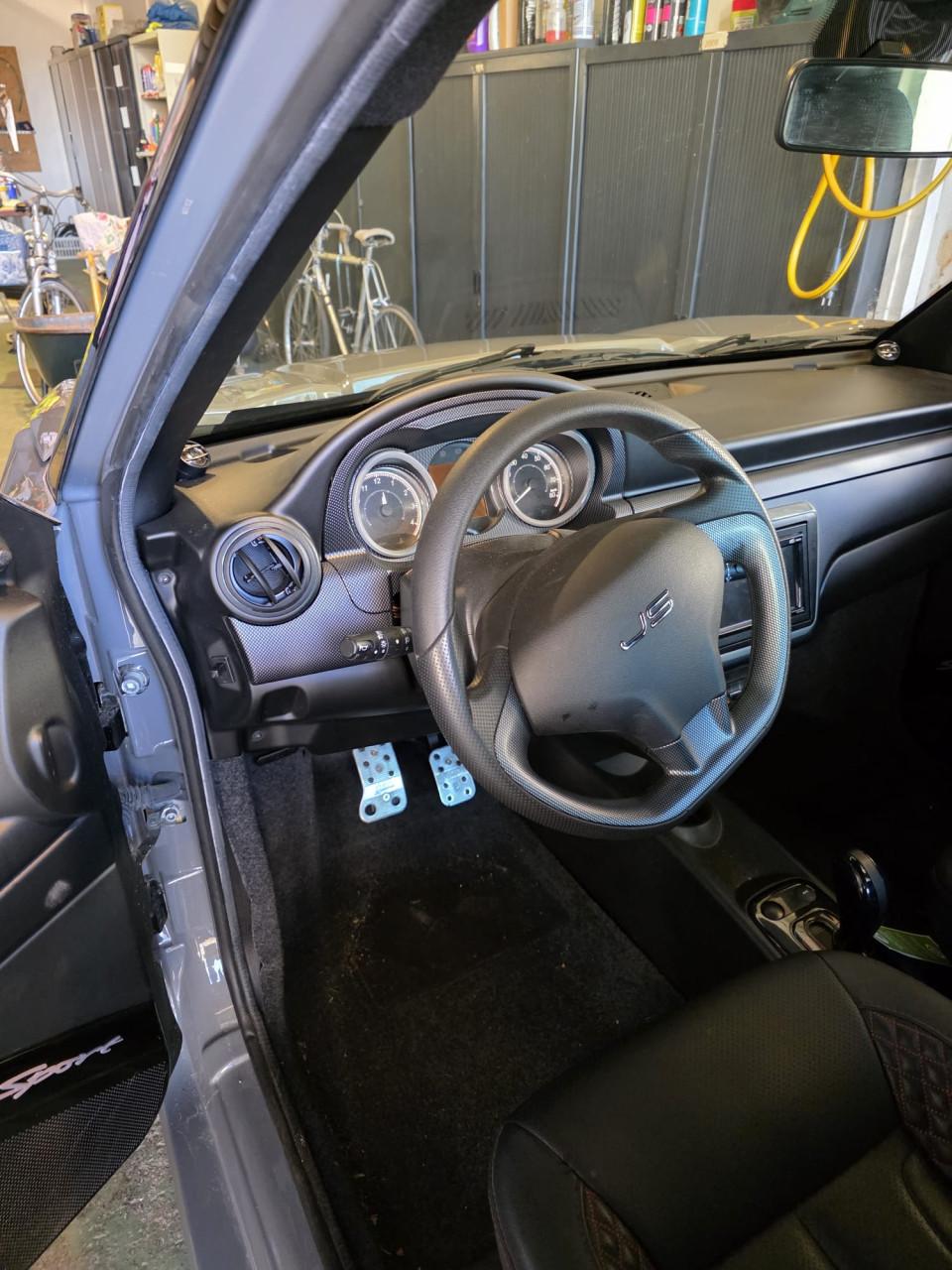 Ligier JS 60 van particulier met slechts 1800 km