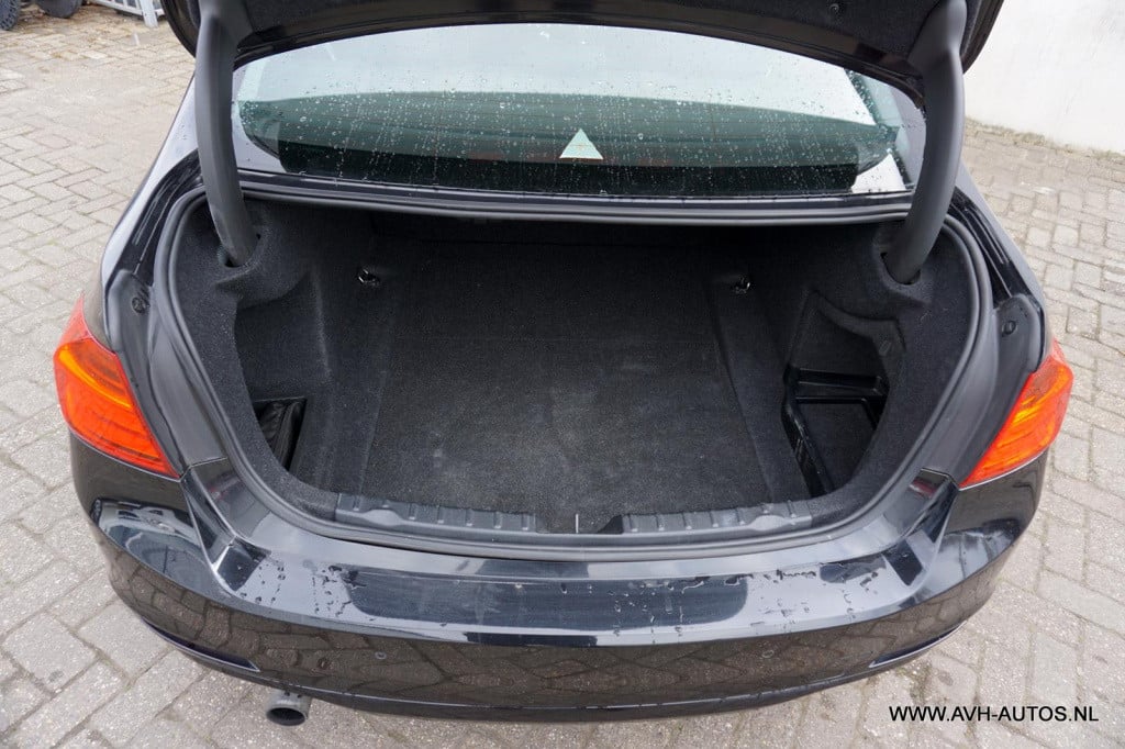 BMW 3-serie 320i efficientdynamics edition executive