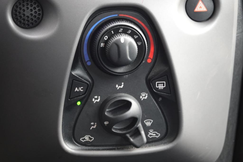 Peugeot 108 1.0 e-vti active