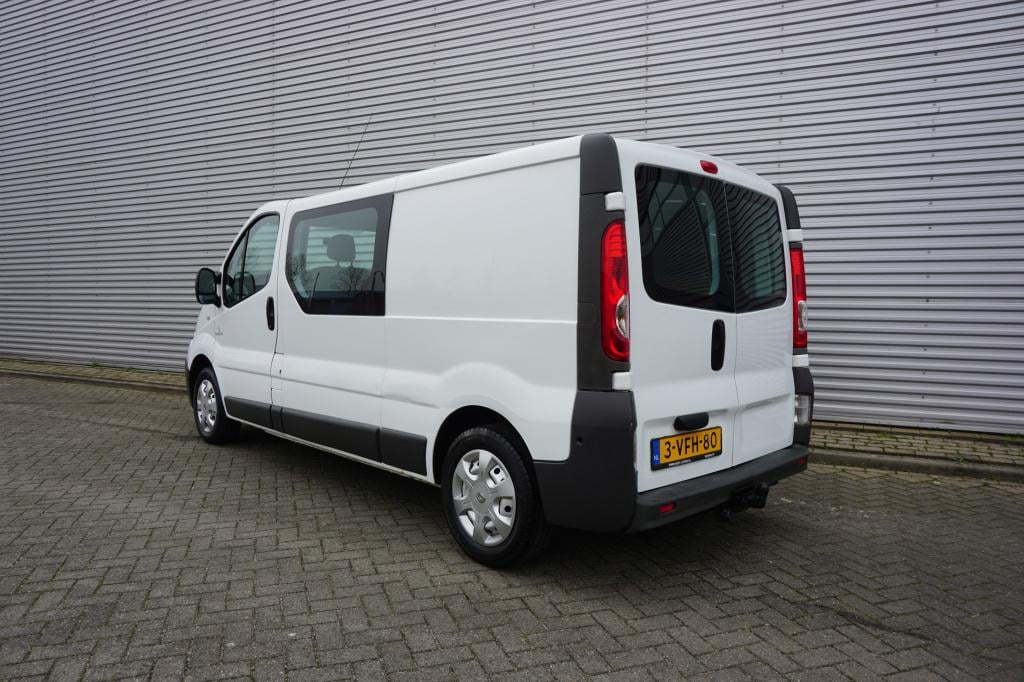 Renault Trafic 2.0 dci t29 l2h1 générique dc marge - dubbel cabine - elektr
