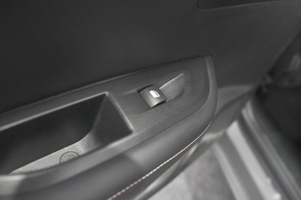 Peugeot 2008 hybrid 136 e-dcs6 allure | 360 camera | adaptieve cruise contr