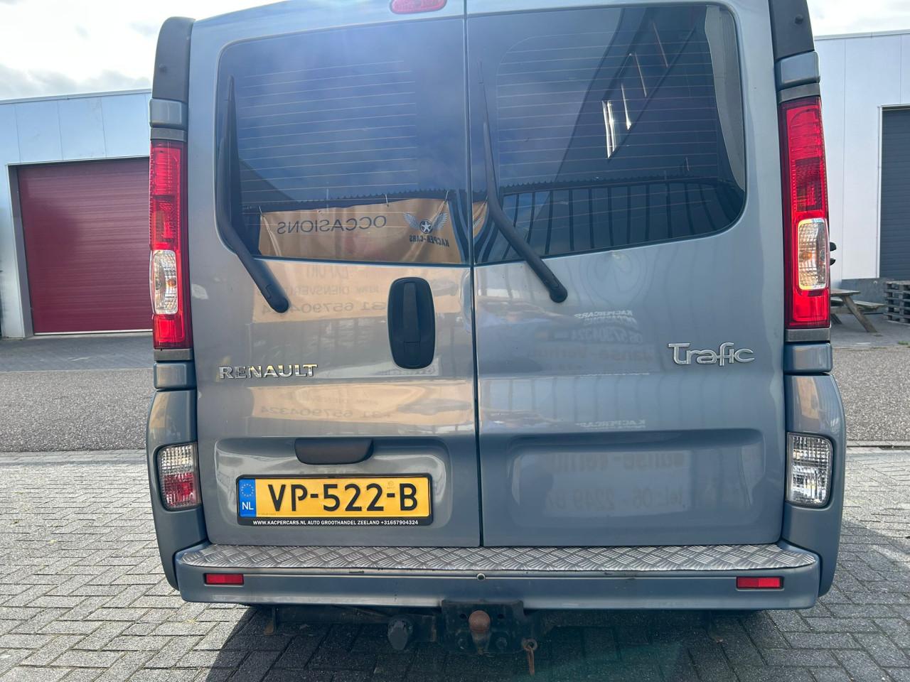Renault Trafic 2.5 dCi T29 L2H2 DC Dubbel Cabine Automaat Trekhaak