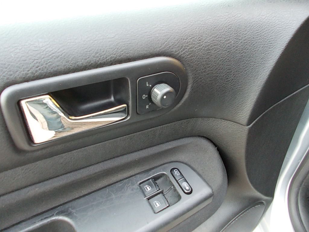 Volkswagen Golf sdi airco (orig. 83000 km.!!!)