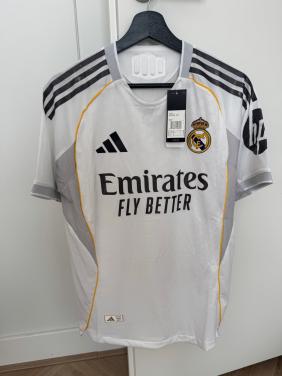 Voetbal Tshirts (Real Madrid , Barcelona , Man city enz.)