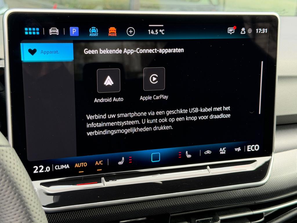 Volkswagen Golf 1.5 ehybrid gte 272pk | black style | trekhaak | iq light |