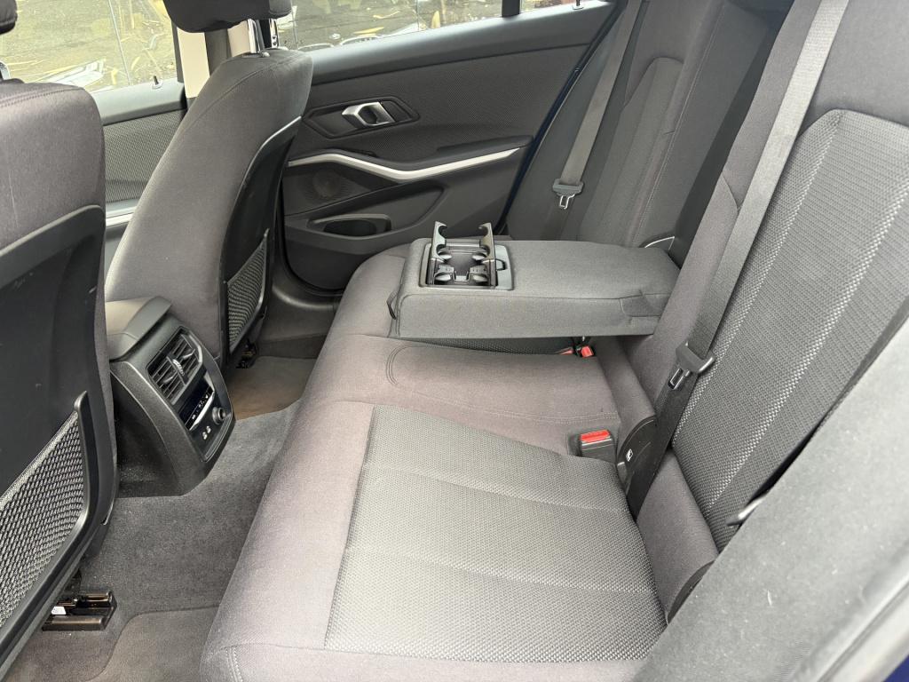 BMW 3-serie touring 320i high executive edition