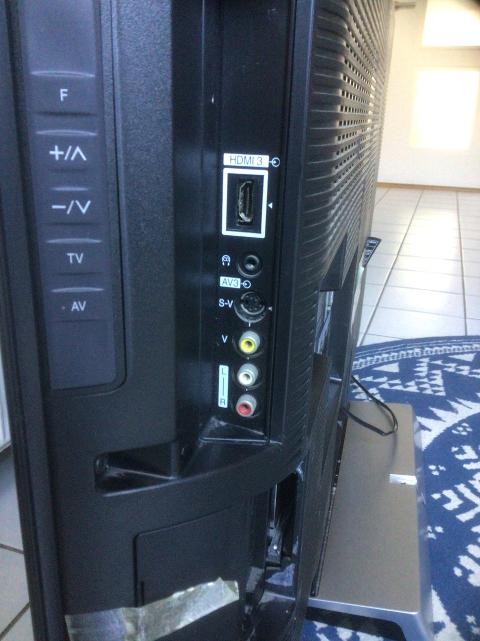 Panasonic full HD TV