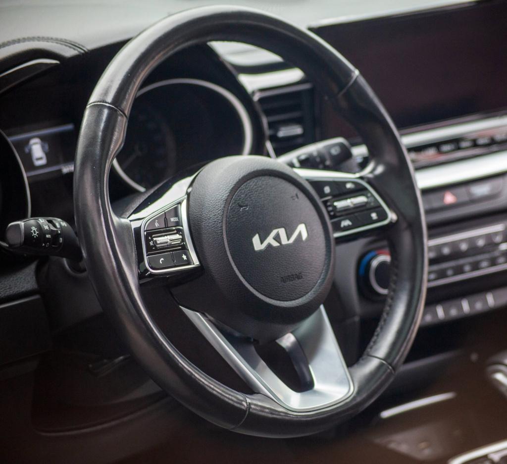 Kia Ceed Sportswagon 1.6 gdi phev dynamicplusline pano.