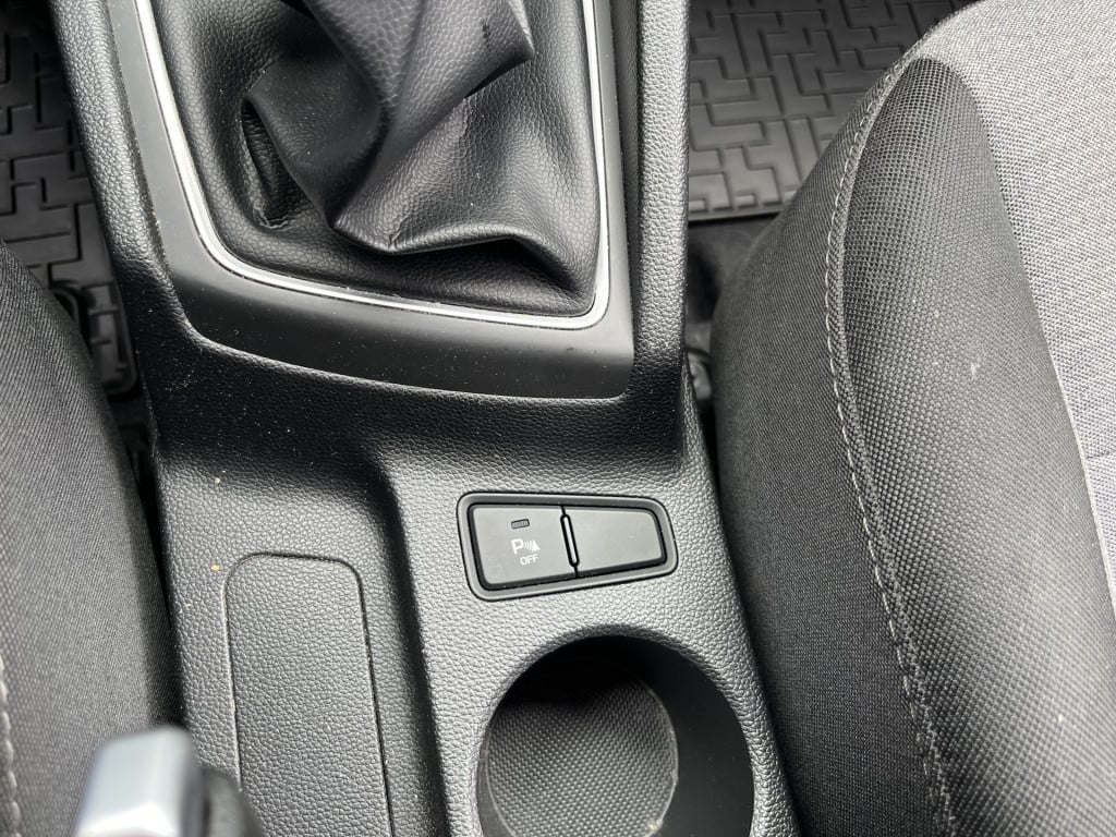 Hyundai I 20 1.2 hp i-motion premium 42 dkm