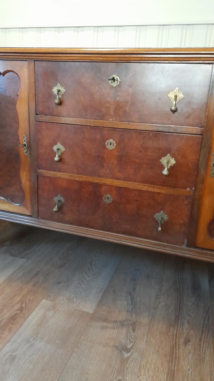 Dressoir