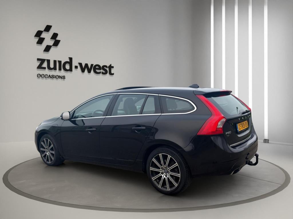 Volvo V60 2.4 d6 awd plug-in hybrid summum leer dakraam
