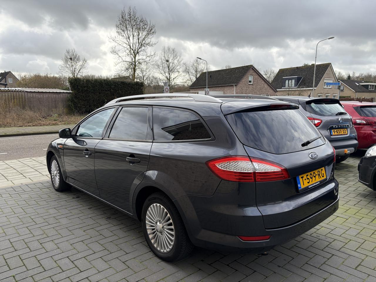 Ford Mondeo Wagon 1.6-16V Trend Airco Navigatie 122Dkm PDC LMV