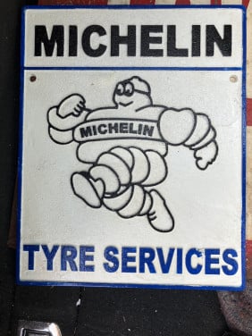 Michelin reclamebord