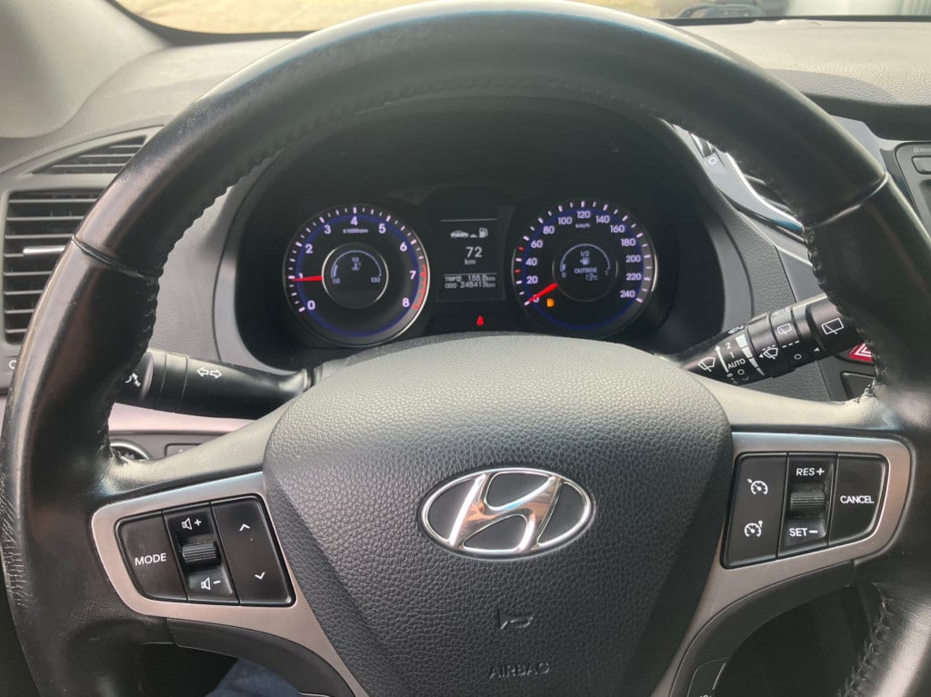 Hyundai I40 wagon 1.6 gdi blue i-vision nav-camera