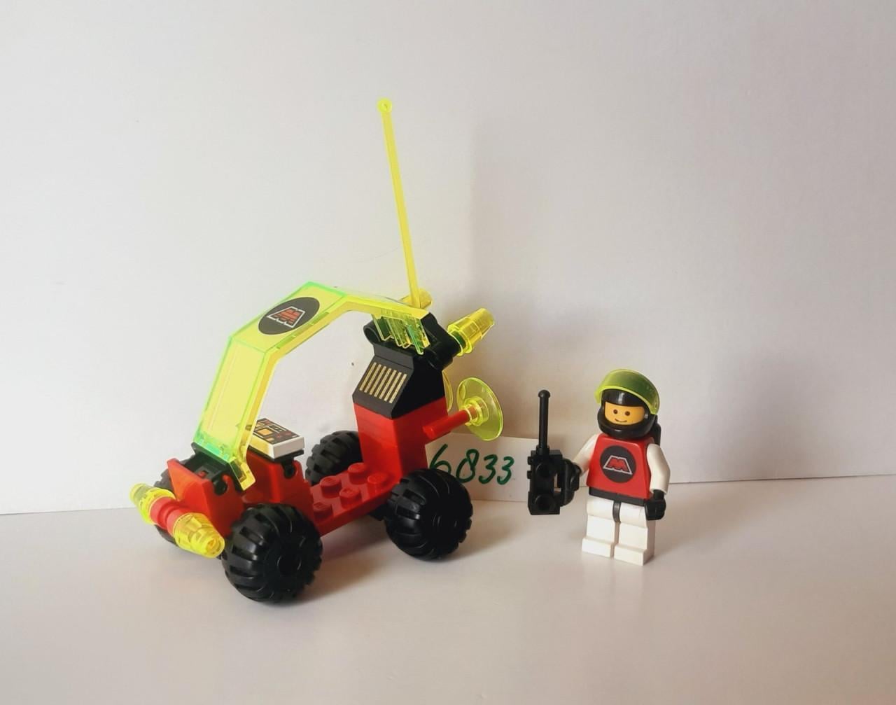 Lego Space M-Tron 6833: Beacon tracer