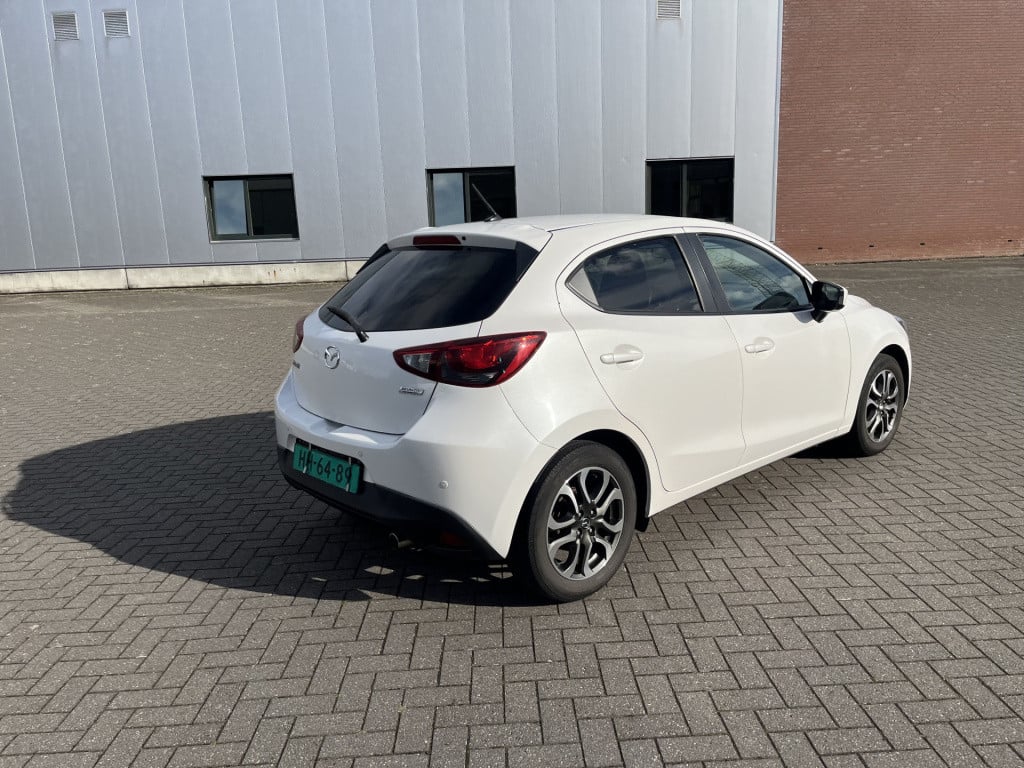 Mazda 2 1.5 skyactiv-g90 - 5 gs navi cruise stoelverw