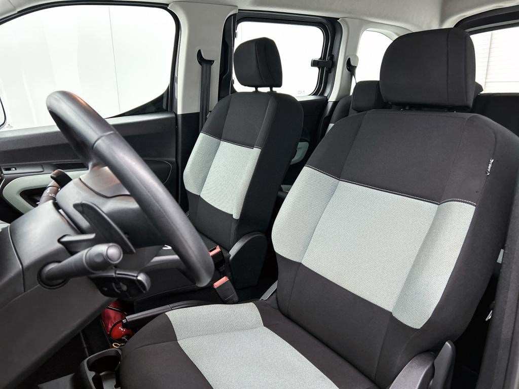 Citroen Berlingo 130 pk automaat feel | rijklaar | parkeersensoren | apple 