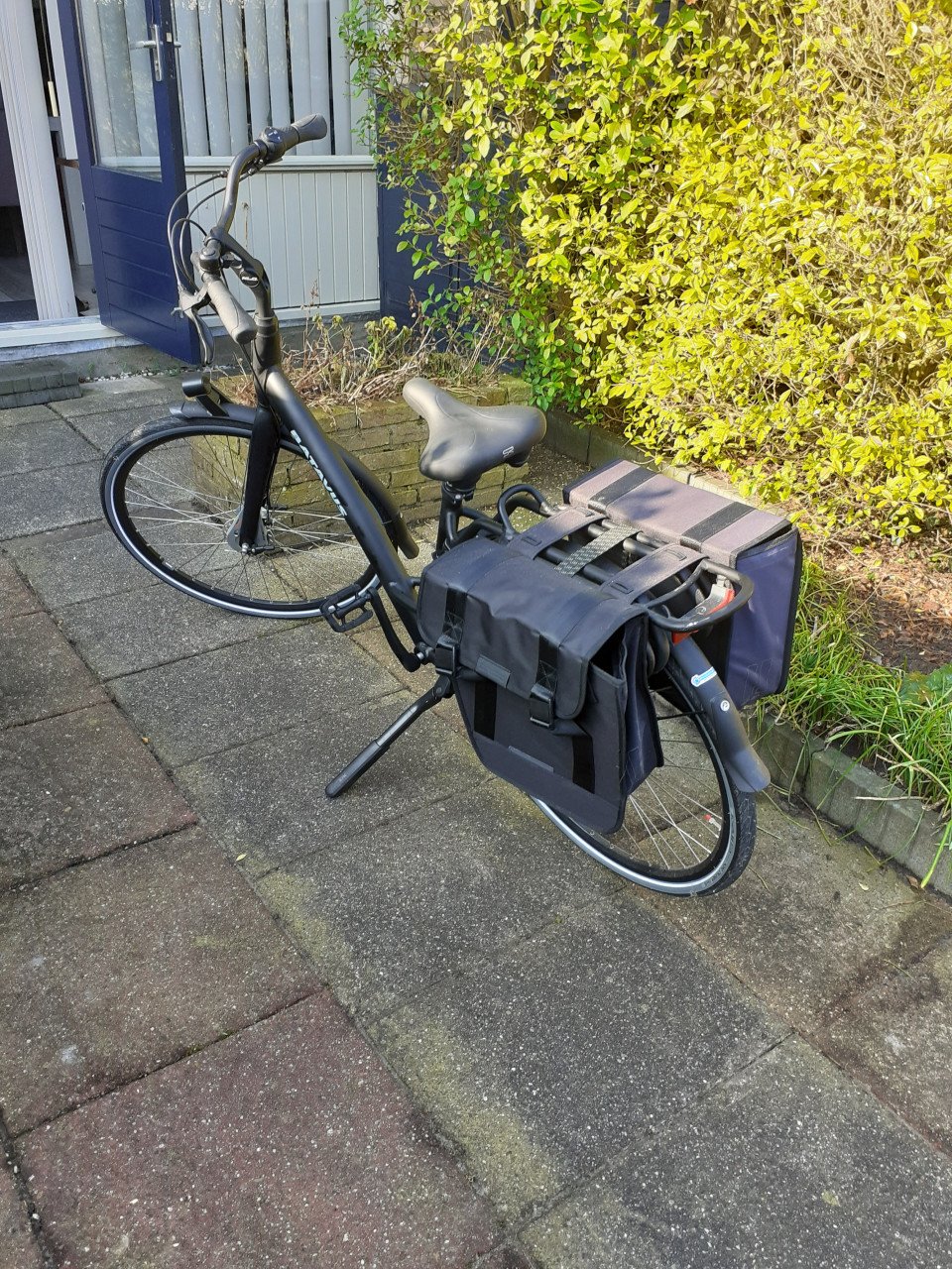 Merk BATAVUS Type Mambo Kleur Zwart Mat Soort Stadsfietsen