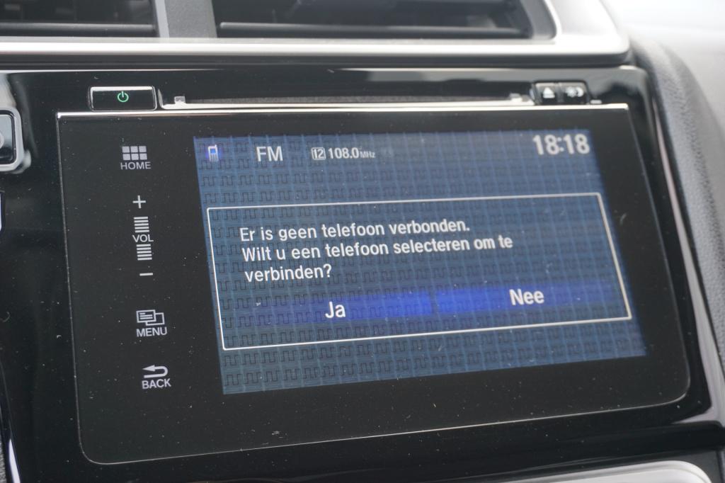 Honda Jazz 1.5 i-vtec dynamic airco / navi / cruise / stoelverw. / dab / ca