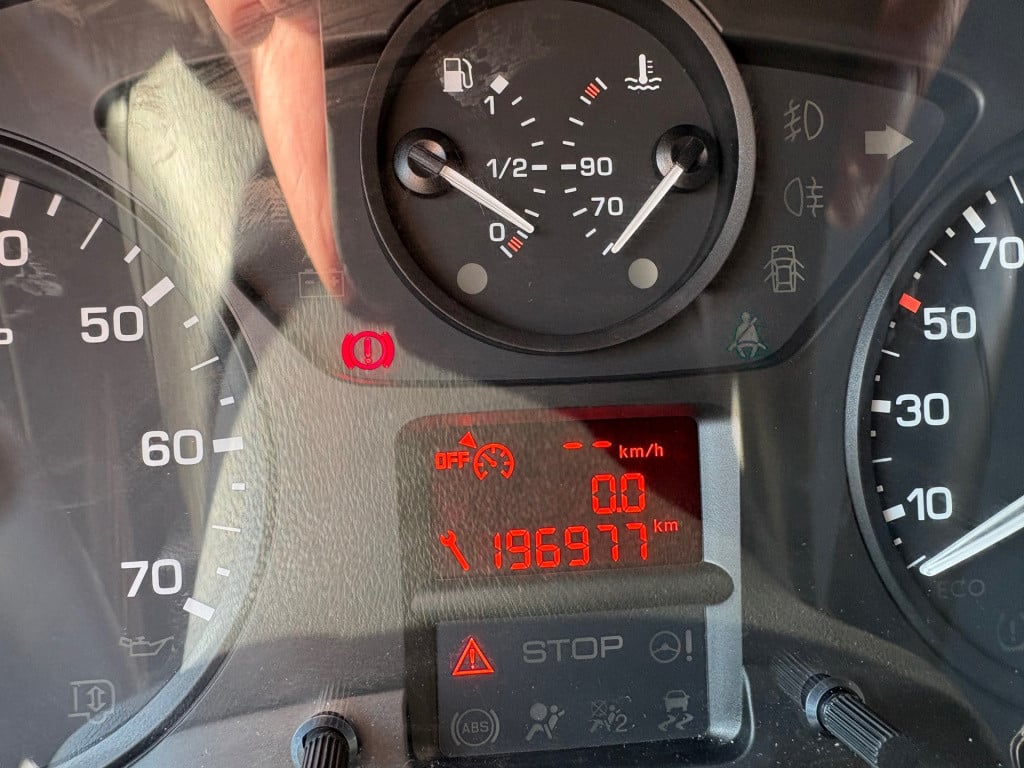 Peugeot Partner 120 1.6 bluehdi 75 l1 premium pack