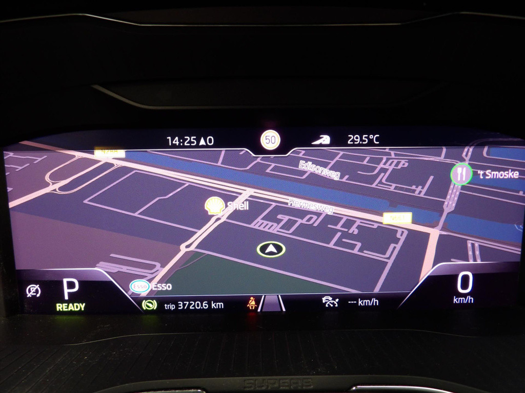 Skoda Superb combi 1.4 tsi phev 217pk dsg-6 style