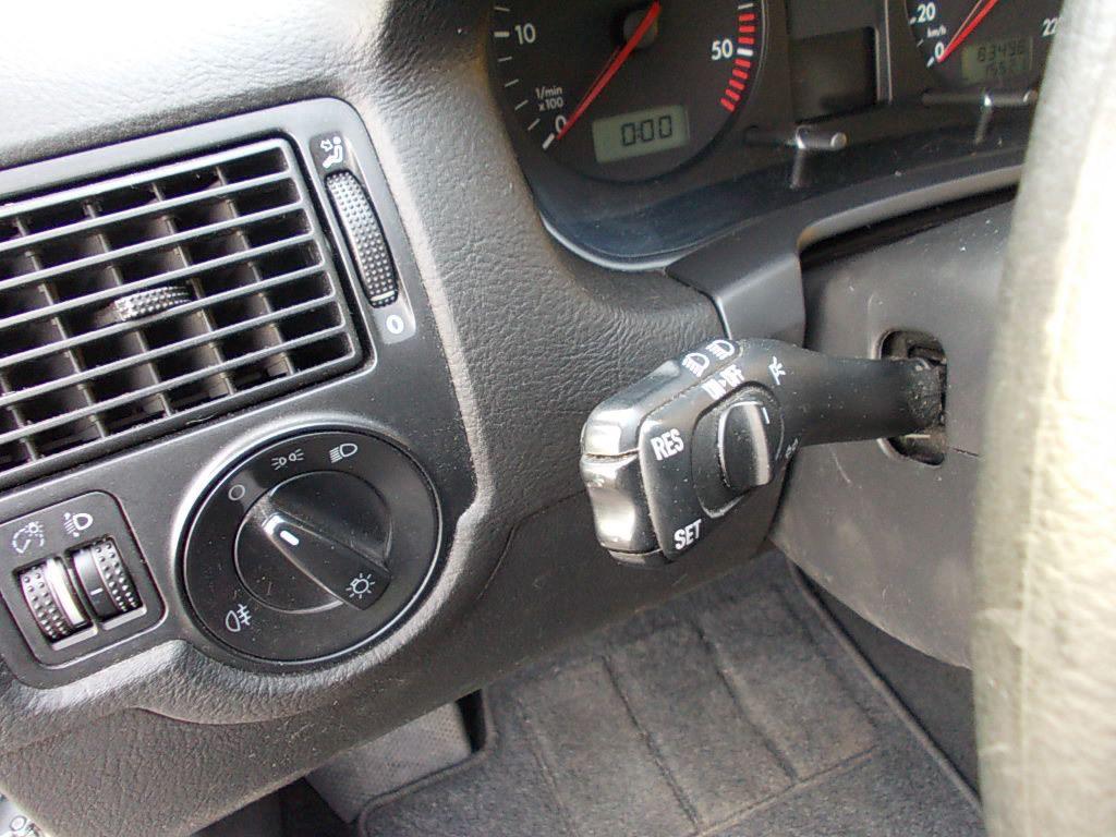 Volkswagen Golf sdi airco (orig. 83000 km.!!!)