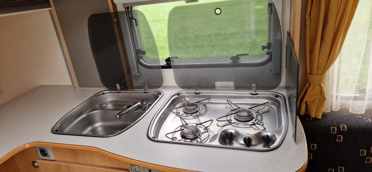 Caravan kip greyline special 47 TDB