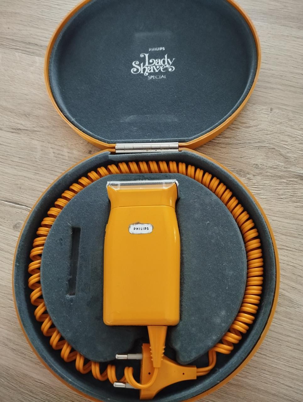 Ladyshave izgst