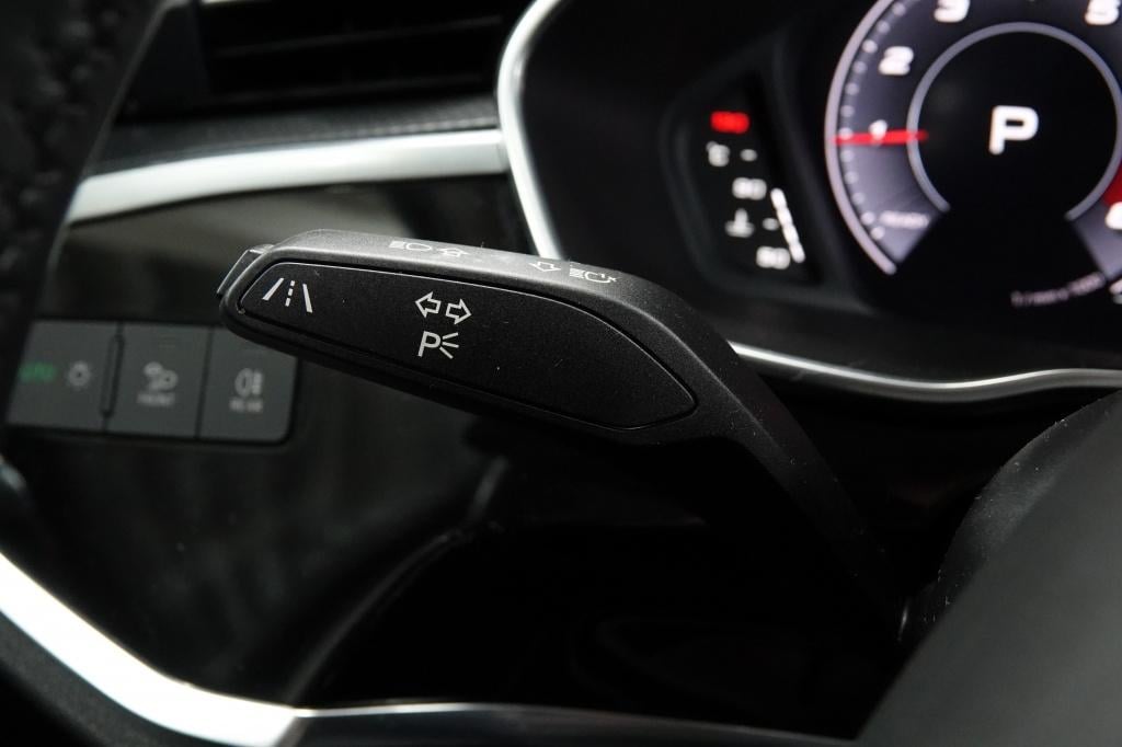 Audi Q3 35 tfsi | keyless | led | 21" | camera |
