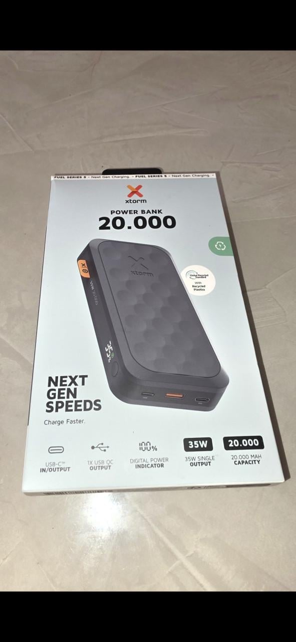 Xtorm powerbank 35W 20000 mah