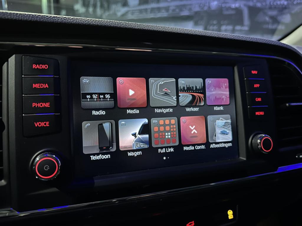 Seat Ateca 1.5 tsi fr business intense *led*navi*camera*trekhaak*