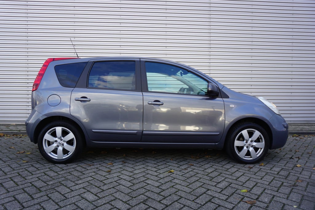 Nissan Note 1.6 acenta 1e eigenaar / airco / elektr. ramen / trekhaak lm ve