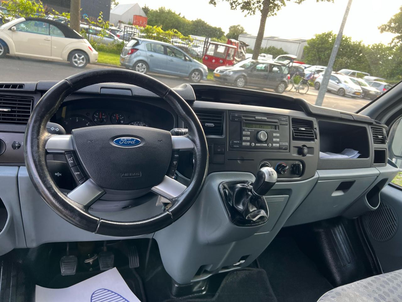 Ford Transit 260S 2.2TDCi 110.899KM Nap