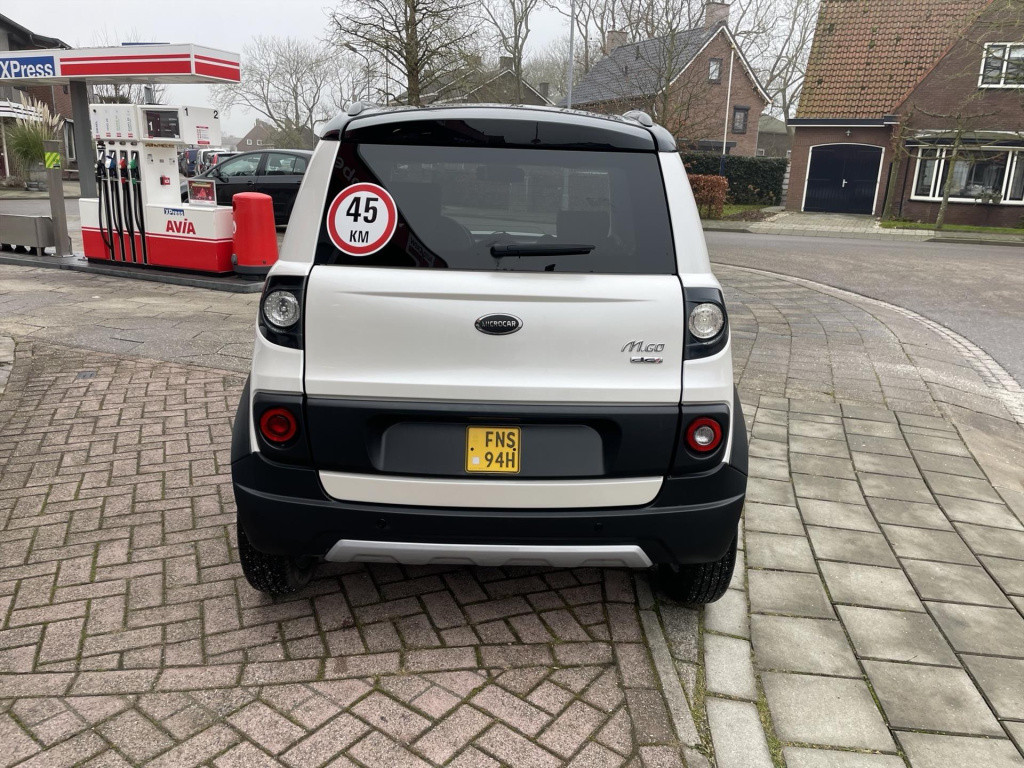 Microcar M.go d