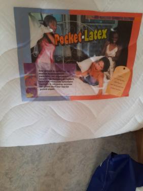 2 Matrassen,niet gebruikt. Maat 200x70x23